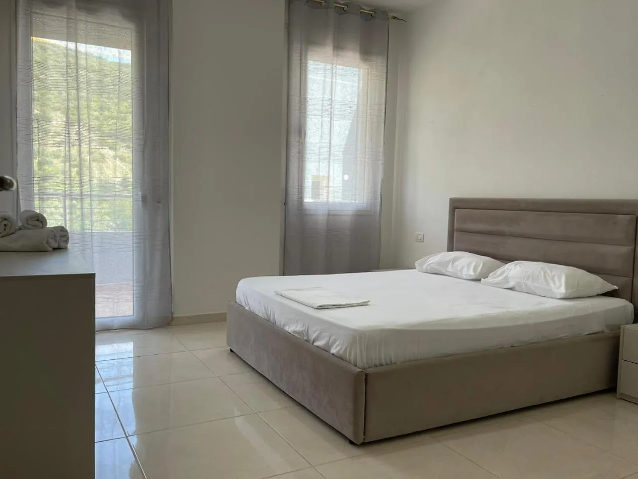 Florida Apartments Vlore 0*,